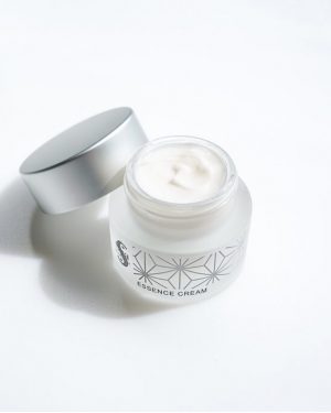 Spa treatment ESSENCE CREAM G Регенеруючий крем-есенція